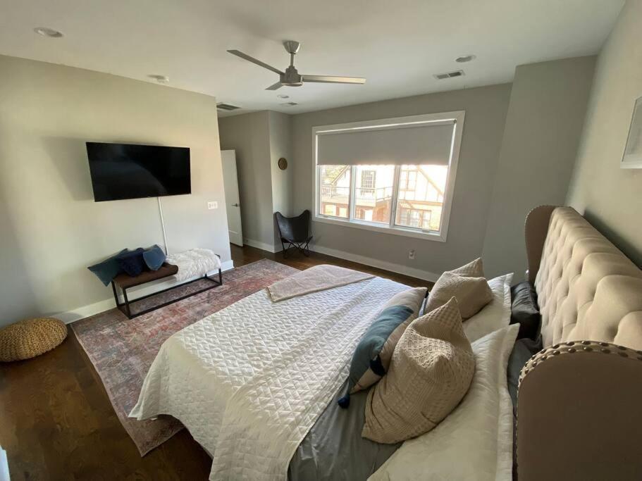 Modern Luxury Rooftop Deck, 3 Mi To Downtown Νάσβιλ Εξωτερικό φωτογραφία