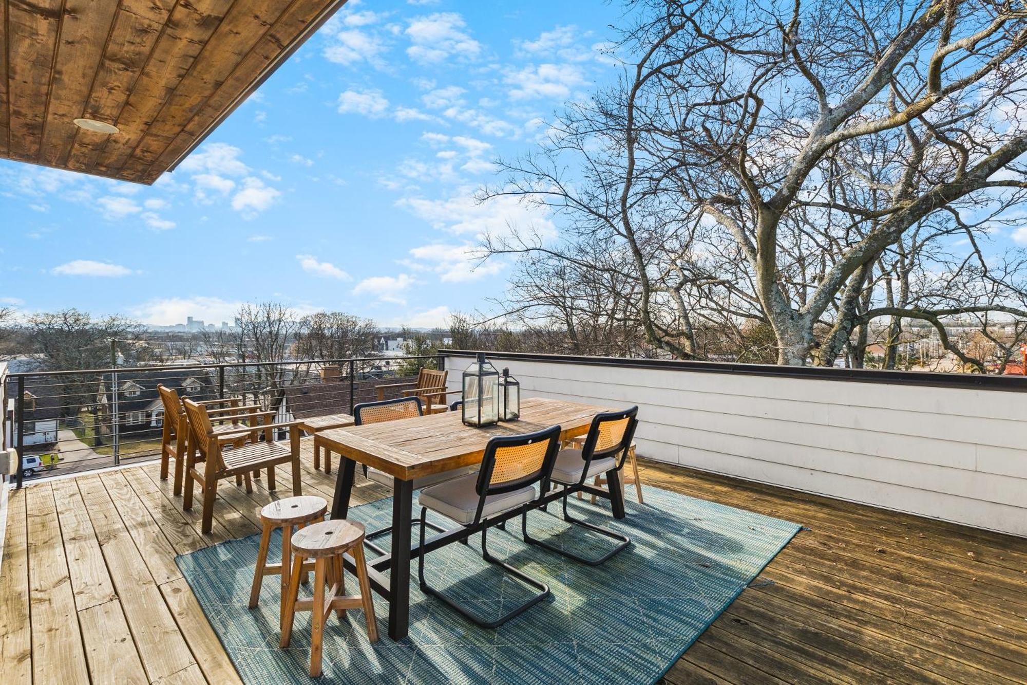 Modern Luxury Rooftop Deck, 3 Mi To Downtown Νάσβιλ Εξωτερικό φωτογραφία
