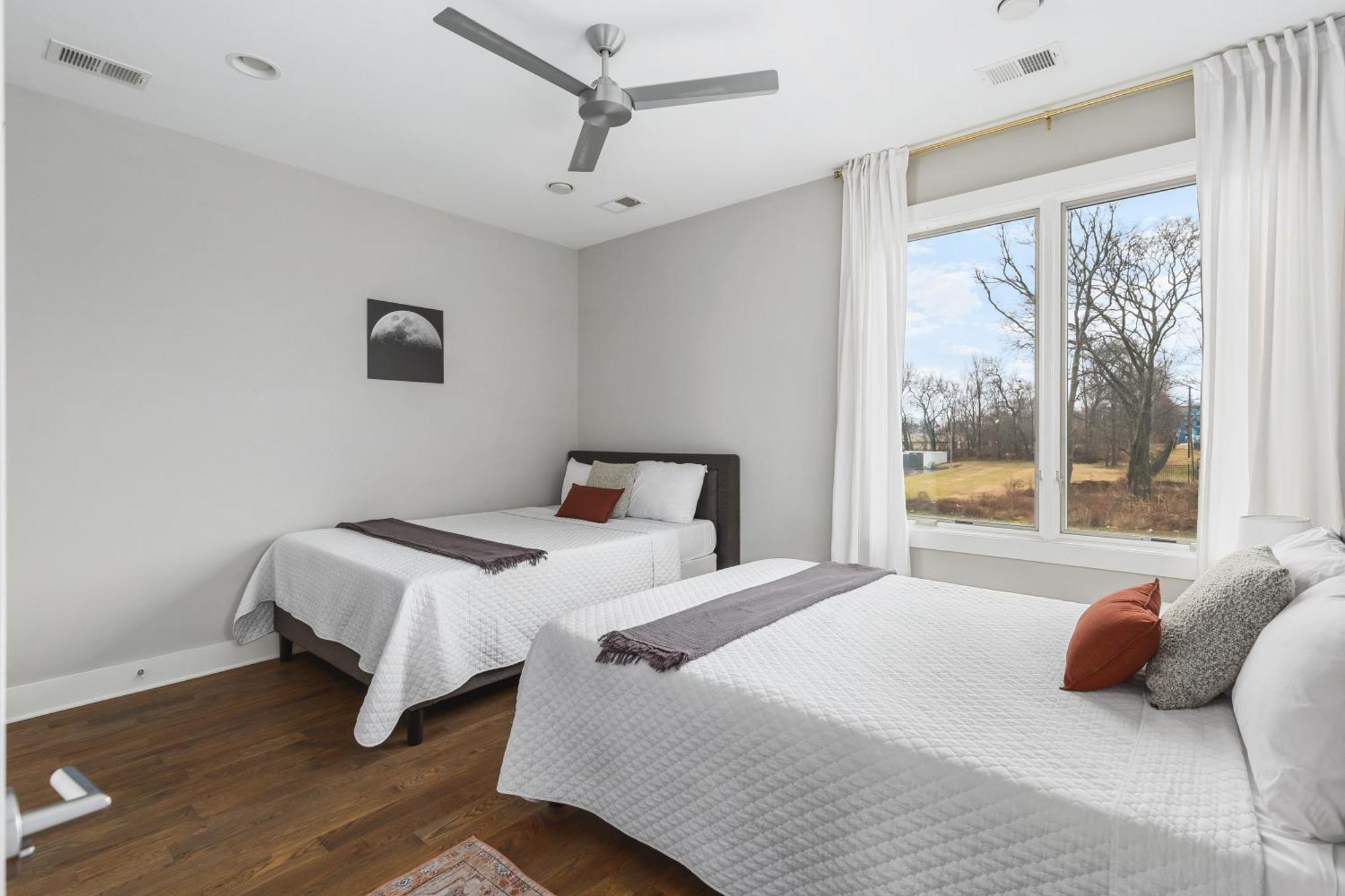 Modern Luxury Rooftop Deck, 3 Mi To Downtown Νάσβιλ Εξωτερικό φωτογραφία